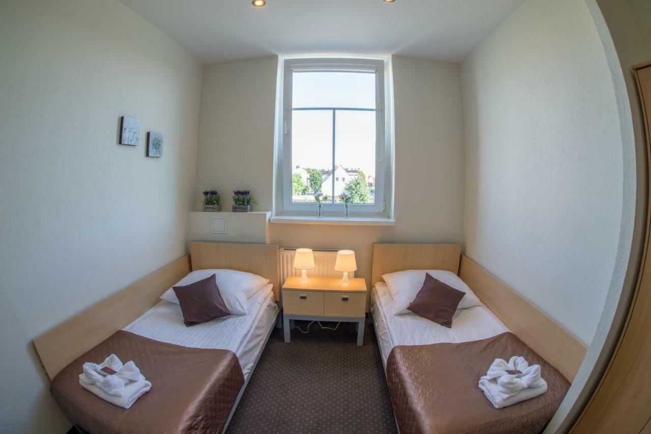 Hotel 104 Stargard Szczeciński Kültér fotó